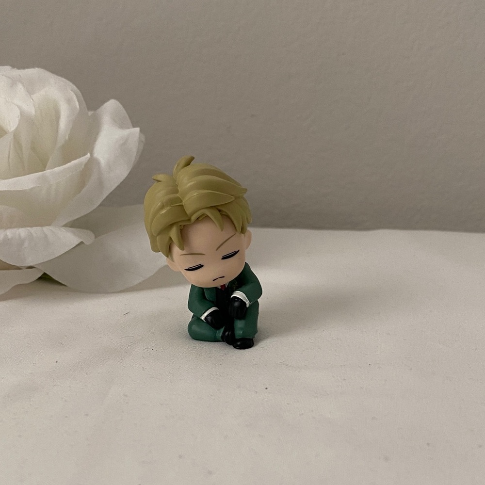 Spy x Family Loid Forger Chibi Figurine